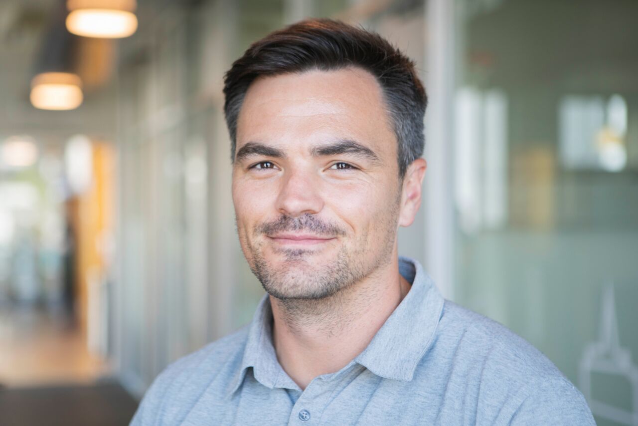 Tom Wallace Tom Wallace