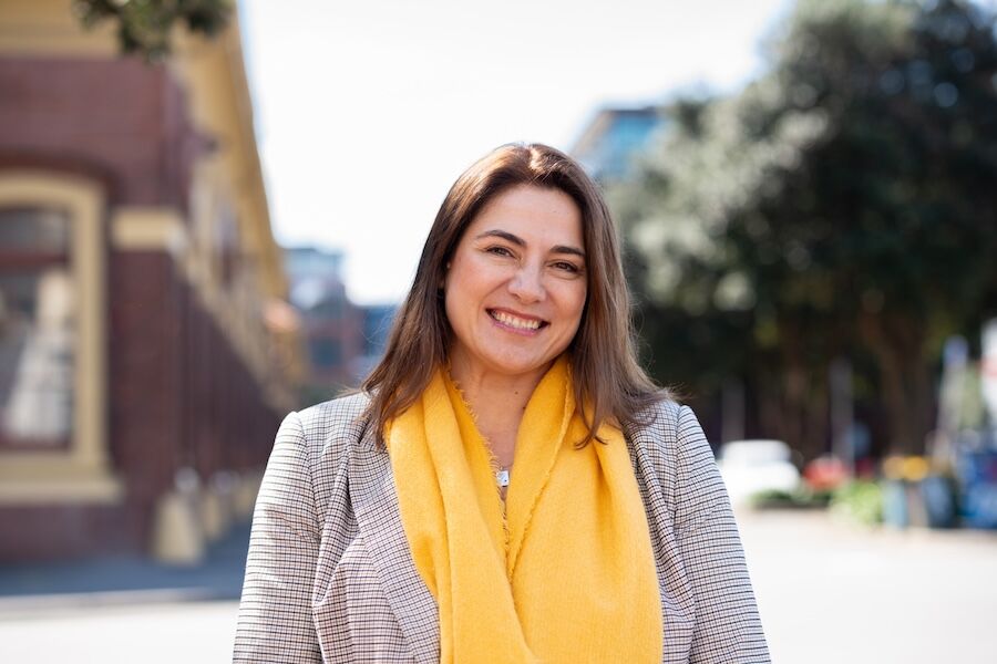 Dale Clareburt Dale Clareburt